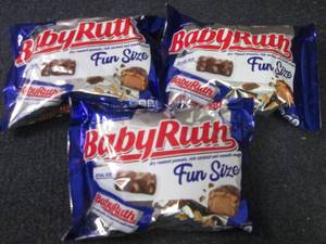 lot 526 image: 3- 10.2 oz Baby Ruth Fun Size...