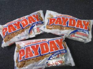 lot 530 image: 3-11.6 oz Pay Day Snack Size...