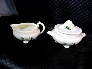 Footed Sugar Bowl and Creamer Set
