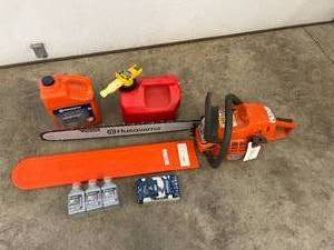 NEW Husqvarna Rancher 460 Chainsaw 24 bar & extras