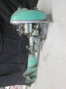 (EW5) Vintage Outboard Boat Motor...