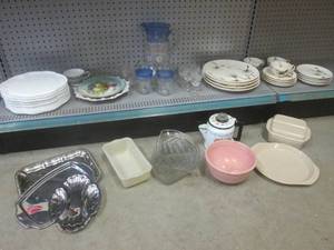 (A-4) Assorted Vintage Plates, Tray...