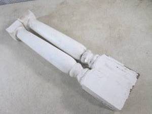 (G-1) 2 Vintage Wood Inline Baluste...