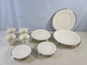 (BS) Lenox Solitaire 4-Place Dish S...