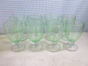 (A-2) Set of 8 Green Tint Bubble Gl...