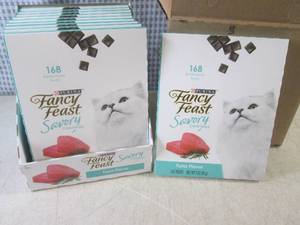 (BS) 10 Boxes Purina Fancy Feast Tu...