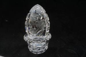 lot 193 image: Crystal Egg and Base