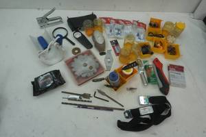 lot 222 image: Hardware Lot