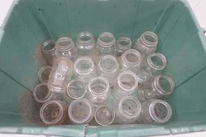 lot 229 image: Canning Jars with Zinc Lids Lot