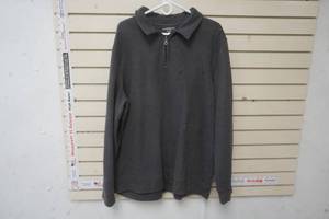 lot 243 image: Croft and Barrow Grey Sweatshirt