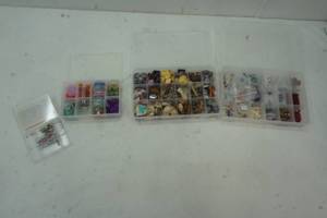 lot 288 image: Large Jewelry and Craft Lot
