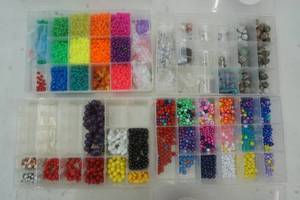 lot 293 image: Craft Bead and Jewelry Lot