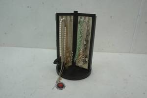 lot 309 image: Jewelry Carousel Full of Jewelry