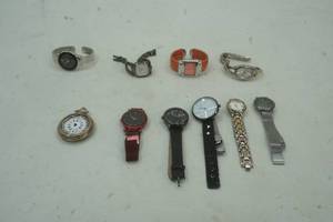 lot 314 image: Watch Lot