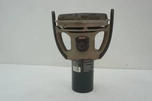 lot 18 image: Coleman heater