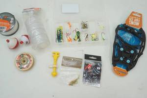 lot 22 image: fishing tackle