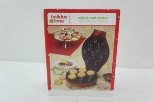 lot 89 image: mini donut maker