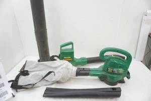 lot 101 image: Weed Eater Blowers