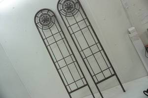 lot 127 image: 48 tall metal trellis, pair