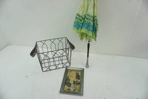 lot 152 image: Vintage decor and umbrella