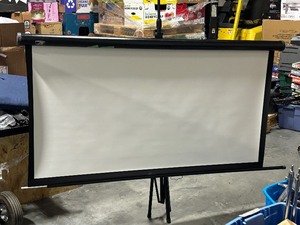 Projection Screen