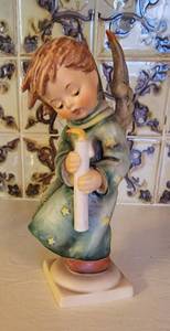 lot 61 image: German Goebel Heavenly Angel Figurine  7 inches