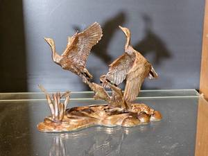 lot 14 image: RJ Winship Bronze Canadian Geese Sculpture