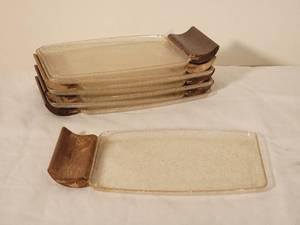 lot 82 image: Awesome Mid-Century Modern Wood  Plastic Appetizer Trays