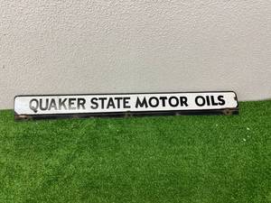 lot 18 image: Quaker State Motor Oils Porcelain Sign 40 Long