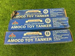 lot 35 image: NIB Amoco Toy Tankers