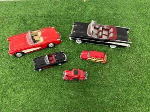 lot 62 image: Toy Cars