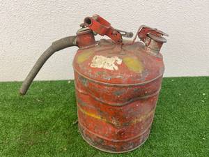 lot 76 image: Vintage Safety Can
