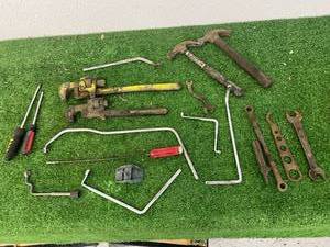 lot 79 image: Hand Tools