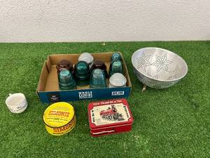 lot 106 image: Mixed Lot - Glass Insulators, Toy Train in Tin