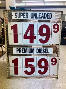 lot 132 image: Gas Station Flip Fuel Price Sign 4 x 6