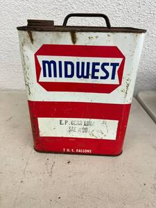 lot 168 image: Midwest 2 Gallon Can