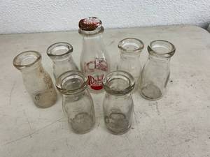 lot 192 image: Duluth MN Milk Bottles