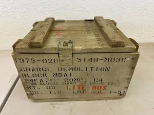 lot 228 image: Wood Ammo Box