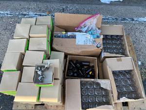 lot 14 image: Pallet Lot Details in Description