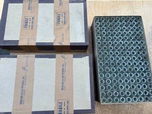 lot 25 image: 3 Gross Automatic Machine Made Patent Lip Vials 6 Dram, Short Style - 85x23 mm