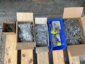 lot 31 image: Pallet Lot-Test Tube Clamps, Pinch Clamps, Utility Clamps, Dual Clamp, Blue Plastic Holder, Disclaimer Shipping may be expensive, PALLET NOT INCLUDED