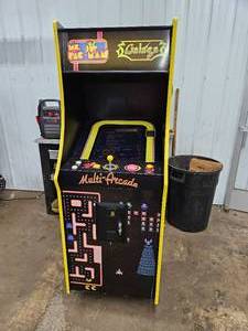 Arcade Game With Over 500 Games Including Miss Pac Man, Donkey Kong, Frogger, Pac Man And More