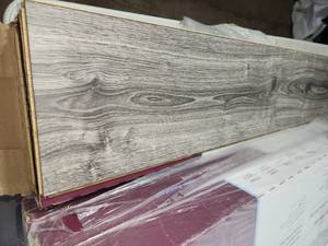6 boxes fairville white oak flooring