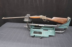 lot 4 image: ANTIQUE STEVENS MODEL 1915 25 STEVENS