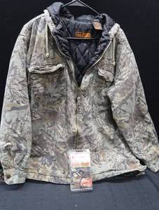 lot 108 image: CAMO INSULATED SHIRT JACKET