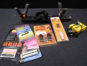 lot 111 image: BOG GEAR  SHOOTING REST PLUS MORE