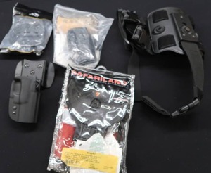 lot 151 image: HARD HOLSTERS AND LEG HOLSTERS
