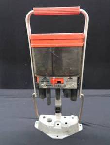 lot 160 image: RELOADING PRESS