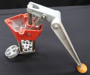 lot 167 image: LEE RELOADING PRESS