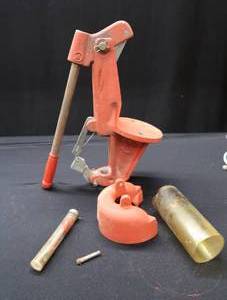 lot 169 image: VINTAGE RCBS RELOADING PRESS C AND H
